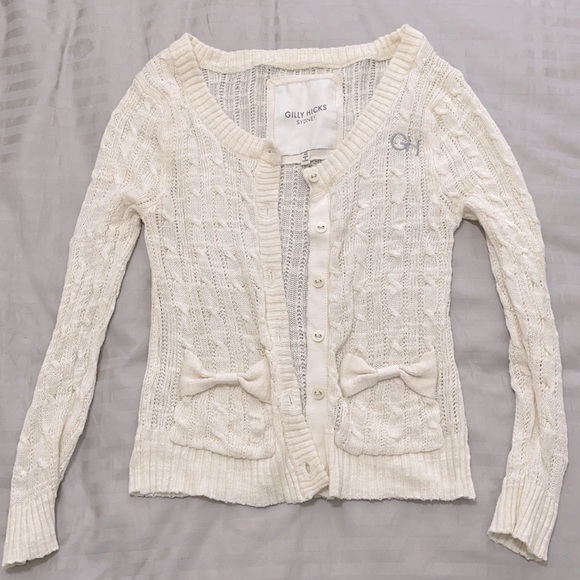 Gilly Hicks | Sweaters | Gilly Hicks 